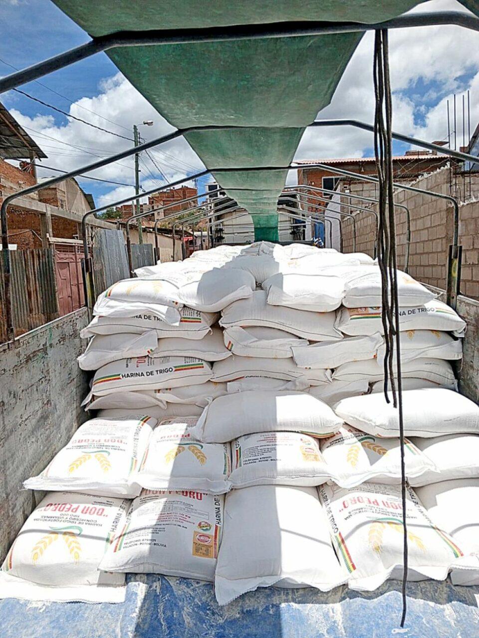 Emapa retoma entrega de harina a panificadores tras ultimátum en Sucre